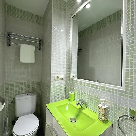 Estudio Edificio Agata 베날마데나코스타